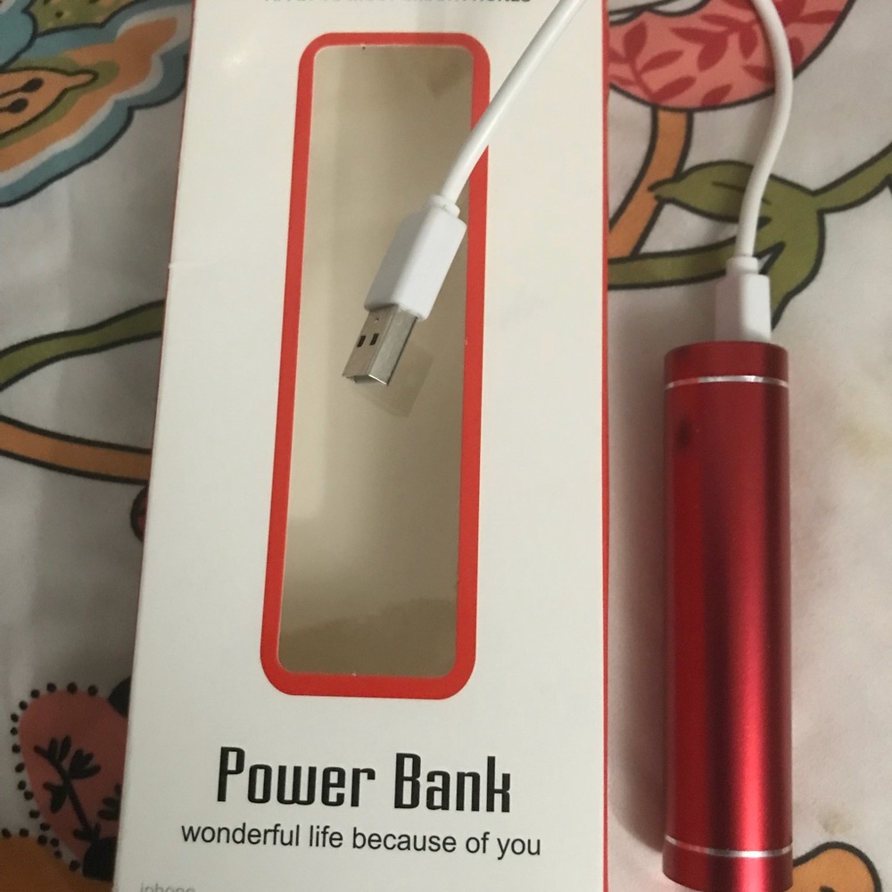 Power Bank - Picture 3 of 8